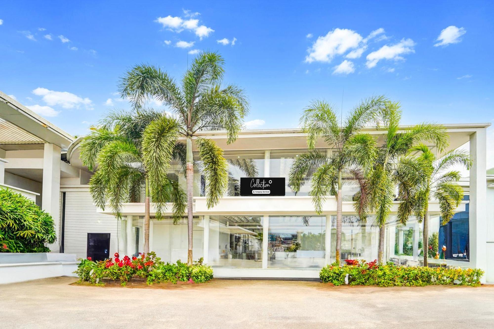 Отель Super Collection O Kazhakuttam Near Al Saj Convention Centre Andurkonam Экстерьер фото